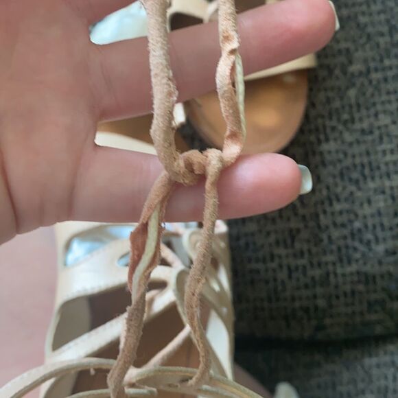 ✨Zara Gladiator Lace Up Flats Sandals✨ - Picture 14 of 16